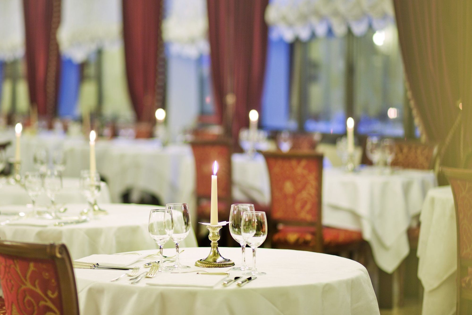 그랜드 호텔 트리에스테 앤 빅토리아 아바노테르메 레스토랑 사진 Restaurant interior